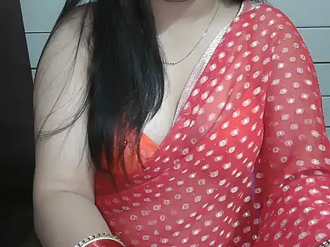 Snapshot of Shruchi chatting on August 2026 07:07:02 AM Shruchi online show from August 2026 07:07:02 AM