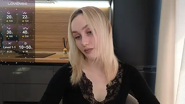 Snapshot of Bella_Villen chatting on July 2026 07:14:02 AM Bella Villen online show from July 2026 07:14:02 AM