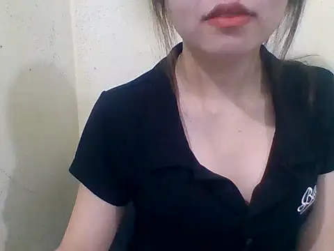 Snapshot of kiraa-007 chatting on April 2026 01:53:02 PM kiraa-007 online show from April 2026 01:53:02 PM