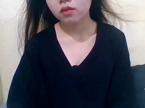 Snapshot of kiraa-007 chatting on April 2026 02:22:01 PM kiraa-007 online show from April 2026 02:22:01 PM