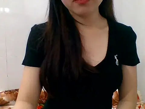 Snapshot of kiraa-007 chatting on May 2026 06:12:02 PM kiraa-007 online show from May 2026 06:12:02 PM