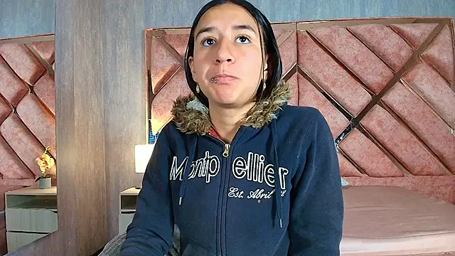 Snapshot of LilyRossi_ chatting on April 2026 12:14:02 PM LilyRossi online show from April 2026 12:14:02 PM