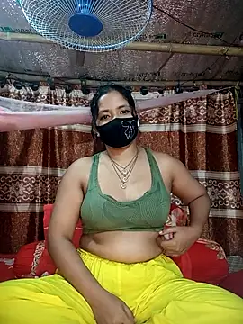 Snapshot of Nishit_pari-03 chatting on April 2026 05:28:01 PM Nishit pari-03 online show from April 2026 05:28:01 PM