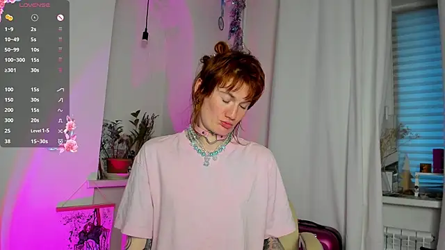 Snapshot of Angie_CandyCat chatting on May 2026 05:51:02 PM Angie CandyCat online show from May 2026 05:51:02 PM
