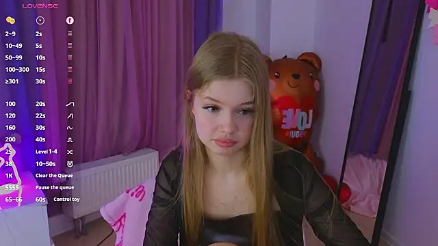 Snapshot of belrinaa chatting on March 2026 10:13:02 PM belrinaa online show from March 2026 10:13:02 PM