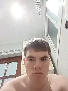 Alejandro27003 online show from March 2026 06:36:01 PM