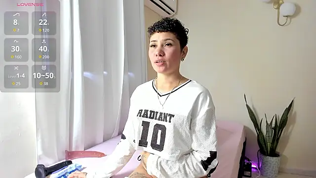 Snapshot of ARI_MILLER chatting on March 2026 04:51:02 PM ARI MILLER online show from March 2026 04:51:02 PM