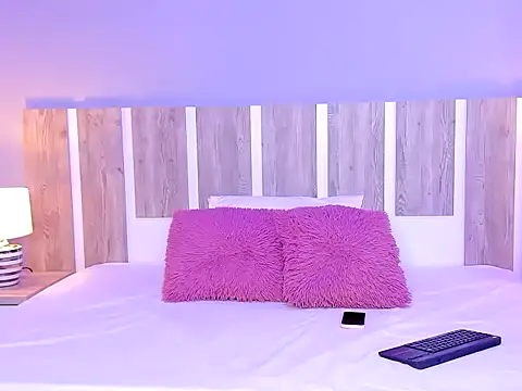 Snapshot of EmilySearss chatting on March 2026 07:50:01 PM EmilySearss online show from March 2026 07:50:01 PM