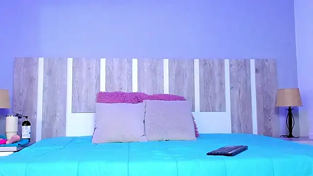 Snapshot of EmilySearss chatting on April 2026 07:26:02 PM EmilySearss online show from April 2026 07:26:02 PM