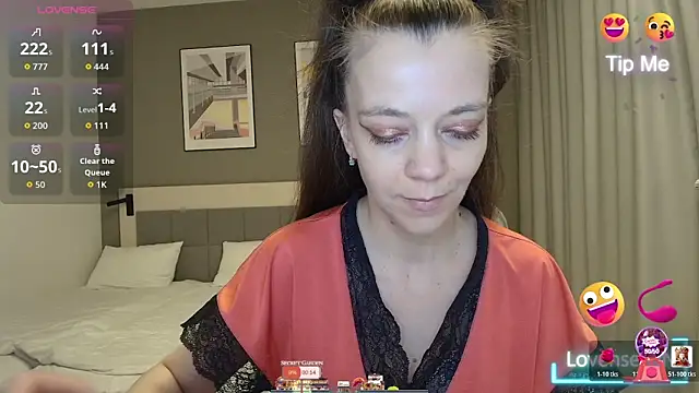 Yana-XX online show from May 2026 04:02:01 PM