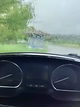 Snapshot of lui8181 chatting on April 2026 03:17:01 PM lui8181 online show from April 2026 03:17:01 PM