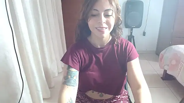 Snapshot of IrisArellano_ chatting on April 2026 02:54:02 PM IrisArellano online show from April 2026 02:54:02 PM