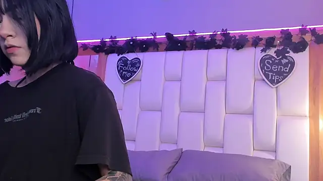 Snapshot of Bamby_buu chatting on April 2026 11:48:01 PM Bamby buu online show from April 2026 11:48:01 PM