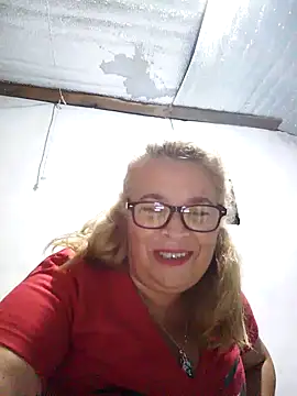 momismilf544 online show from April 2026 04:41:01 AM