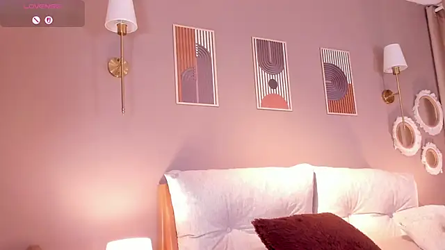 Snapshot of Agata_Laurent_ chatting on July 2026 12:28:01 AM Agata Laurent online show from July 2026 12:28:01 AM