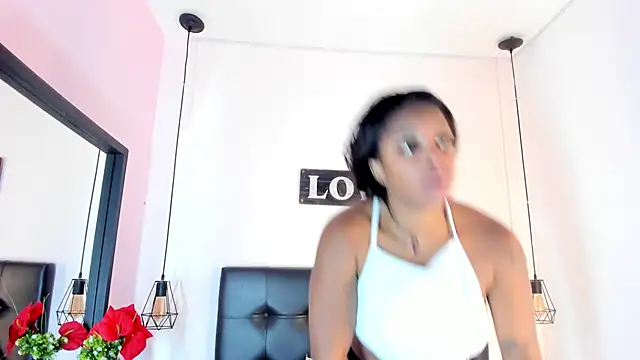 Snapshot of KatallelaMurillo chatting on March 2026 11:55:02 AM KatallelaMurillo online show from March 2026 11:55:02 AM