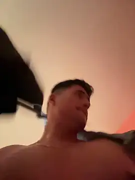 Snapshot of David-latinlover chatting on April 2026 09:02:01 PM David-latinlover online show from April 2026 09:02:01 PM