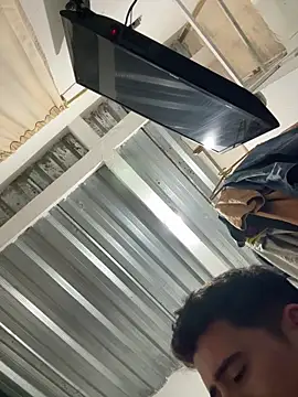 Snapshot of David-latinlover chatting on April 2026 06:47:01 PM David-latinlover online show from April 2026 06:47:01 PM