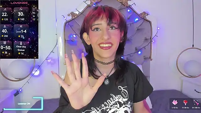 Snapshot of mika_doll chatting on April 2026 11:42:02 AM mika doll online show from April 2026 11:42:02 AM