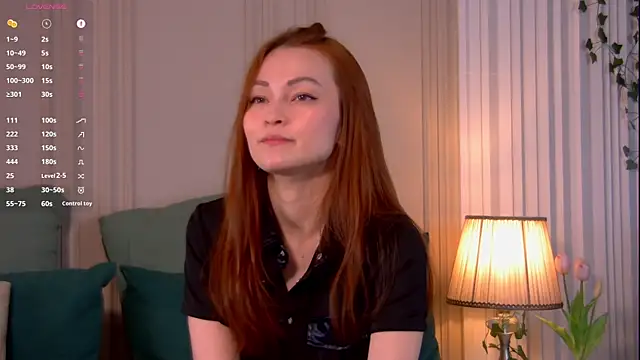 Snapshot of SadieSink_ chatting on April 2026 07:45:01 AM SadieSink online show from April 2026 07:45:01 AM