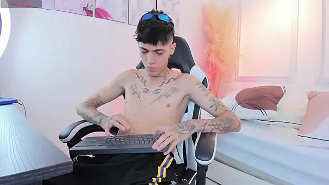 Tommy valverde online show from April 2026 06:53:02 PM