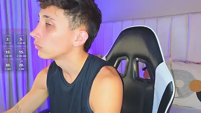 Snapshot of Rome_cortes chatting on April 2026 07:48:01 PM Rome cortes online show from April 2026 07:48:01 PM