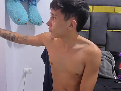 Snapshot of Rome_cortes chatting on April 2026 12:26:02 AM Rome cortes online show from April 2026 12:26:02 AM