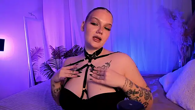 seesamnoir online show from March 2026 06:19:02 AM