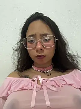 Aliciaa-petite online show from May 2026 03:59:01 AM