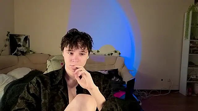 Snapshot of AnthonyCuutie chatting on March 2026 05:37:02 AM AnthonyCuutie online show from March 2026 05:37:02 AM