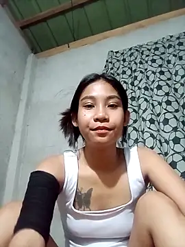 Snapshot of pinay_lovely66 chatting on April 2026 04:18:01 PM pinay lovely66 online show from April 2026 04:18:01 PM