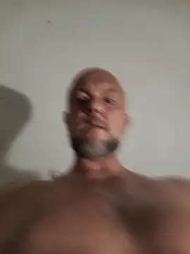 HornyDaddyMuscle online show from July 2026 03:00:02 AM