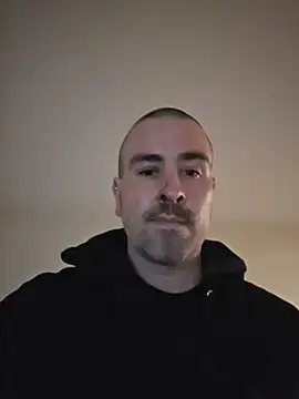 Snapshot of Biggbaddwulf7 chatting on March 2026 09:03:01 AM Biggbaddwulf7 online show from March 2026 09:03:01 AM