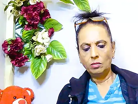 Snapshot of Hot_queen58 chatting on June 2026 06:59:01 AM Hot queen58 online show from June 2026 06:59:01 AM