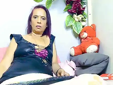 Hot queen58 online show from June 2026 08:22:02 PM