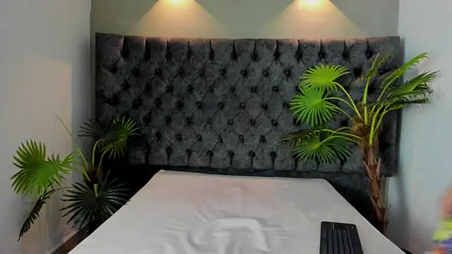 ZANE EVANS online show from March 2026 12:44:01 PM