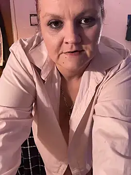 Snapshot of LoveMohr24 chatting on March 2026 06:52:01 AM LoveMohr24 online show from March 2026 06:52:01 AM