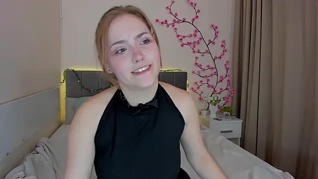 DellaRows online show from March 2026 01:28:02 PM