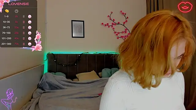 DellaRows online show from April 2026 05:47:01 AM