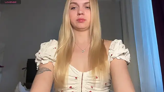 AlexaDeviliciouss online show from June 2026 11:12:02 AM