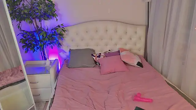 Snapshot of Nami_Umi chatting on April 2026 10:29:02 PM Nami Umi online show from April 2026 10:29:02 PM