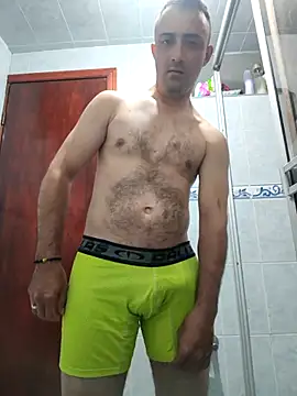 Snapshot of RaphandLey chatting on March 2026 05:14:02 AM RaphandLey online show from March 2026 05:14:02 AM