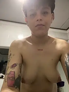 Snapshot of TomBoy_Natali chatting on May 2026 03:46:02 AM TomBoy Natali online show from May 2026 03:46:02 AM