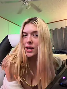 Rainsworld420 online show from March 2026 03:50:01 AM