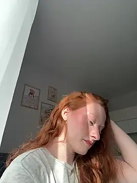 Snapshot of gingerlatte chatting on March 2026 12:43:02 PM gingerlatte online show from March 2026 12:43:02 PM