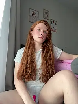 Snapshot of gingerlatte chatting on April 2026 08:42:02 AM gingerlatte online show from April 2026 08:42:02 AM