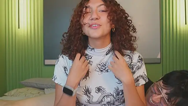 Mia and Belmonth online show from April 2026 07:58:01 PM