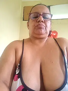 Snapshot of Roxy_77 chatting on March 2026 06:16:02 PM Roxy 77 online show from March 2026 06:16:02 PM