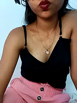 MidnightLoversX online show from May 2026 11:51:01 AM