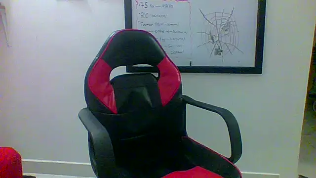 Snapshot of charles_king chatting on May 2026 12:07:01 AM charles king online show from May 2026 12:07:01 AM